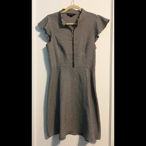 Zoe by Rachel Zoe Herringbone Dress | Size 6